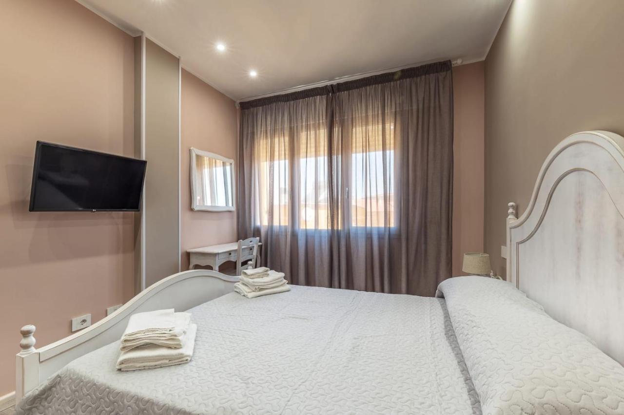B&B Da Chiara Tortolì Εξωτερικό φωτογραφία